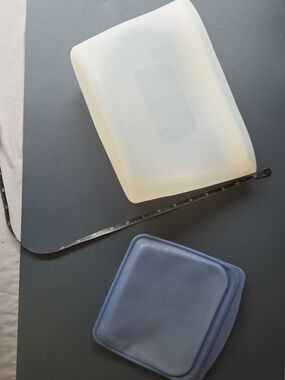 Silicone Food Storage Bags Set - Translucent White & Navy Blue